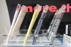 Matite occhi glitterate