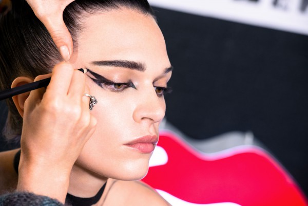 Mascara Excessive Lash Make Up For Ever - Ricrea il look della modella