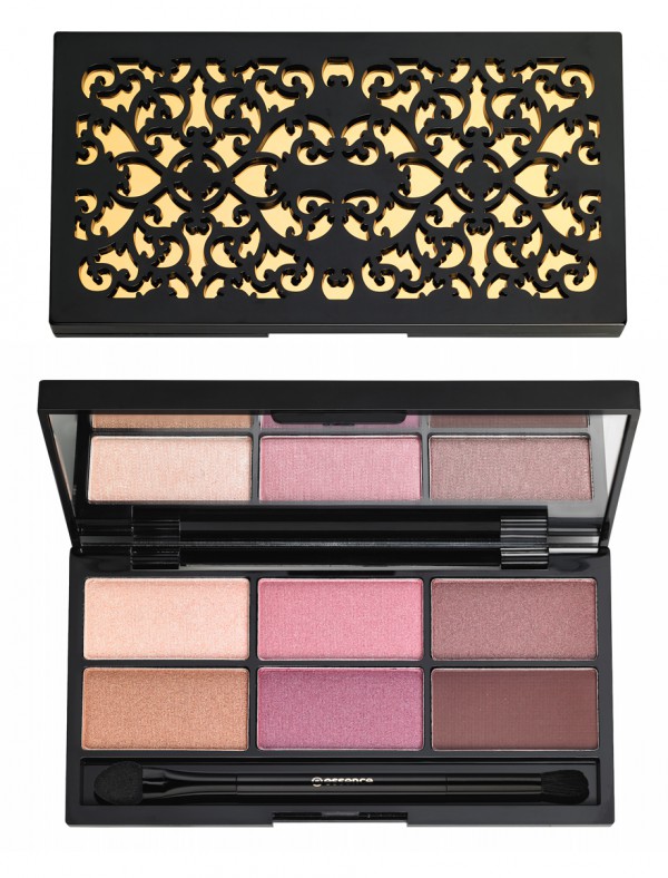 Essence Lights Of Orient Palette ombretti