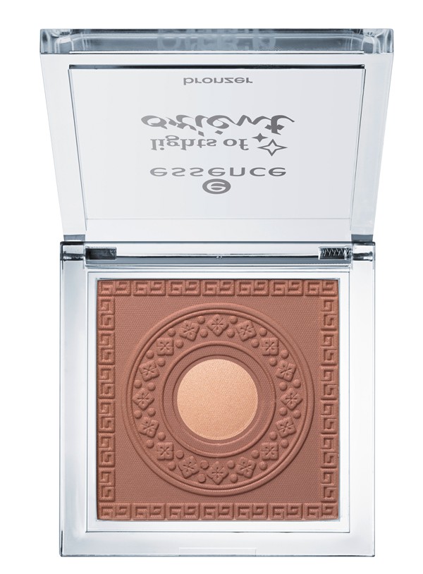 Essence Lights Of Orient Bronzer